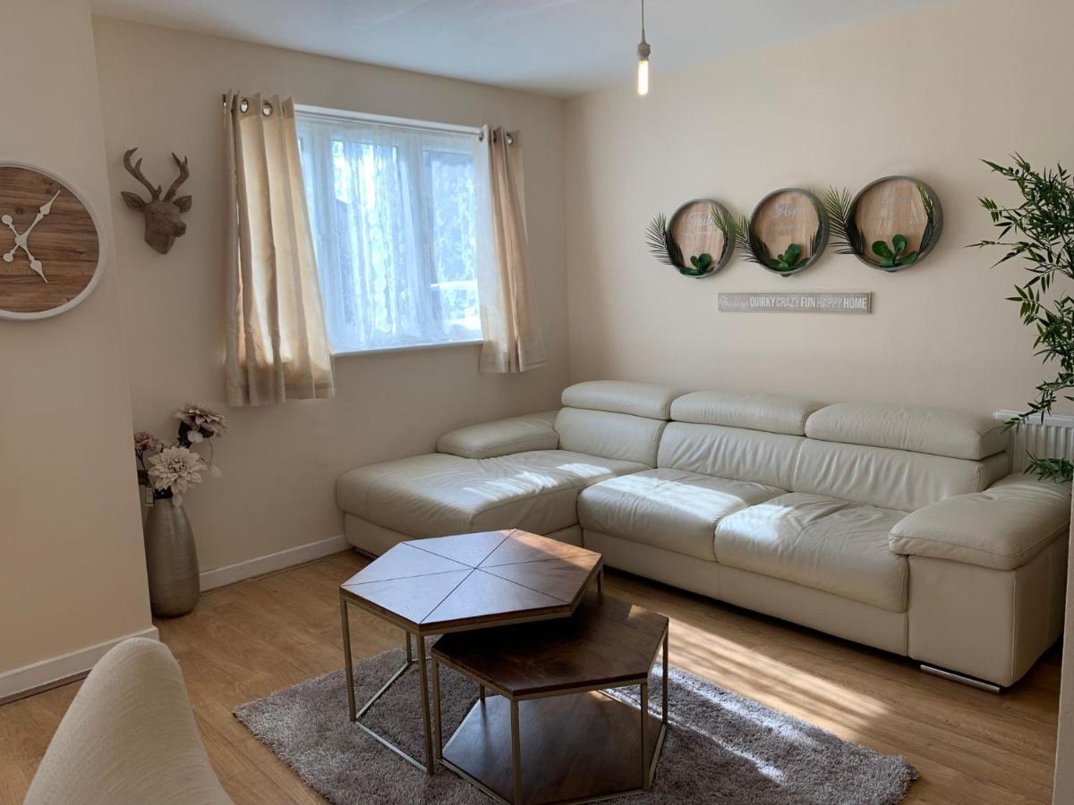 Modern Flat Διαμέρισμα Γουάτφορντ Εξωτερικό φωτογραφία