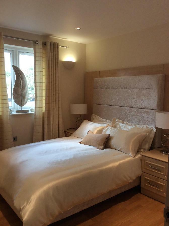 Modern Flat Διαμέρισμα Γουάτφορντ Εξωτερικό φωτογραφία